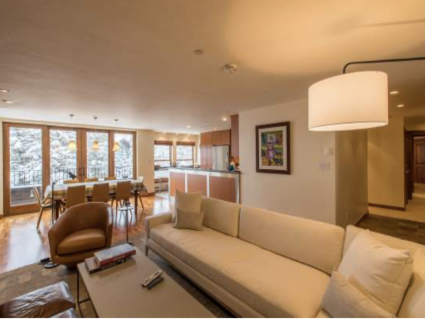 Ski in Ski out Golden Peak Vail- Three Bedrooms